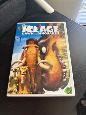 Ice Age: Dawn of the Dinosaurs DVD - Colorful Cover Art